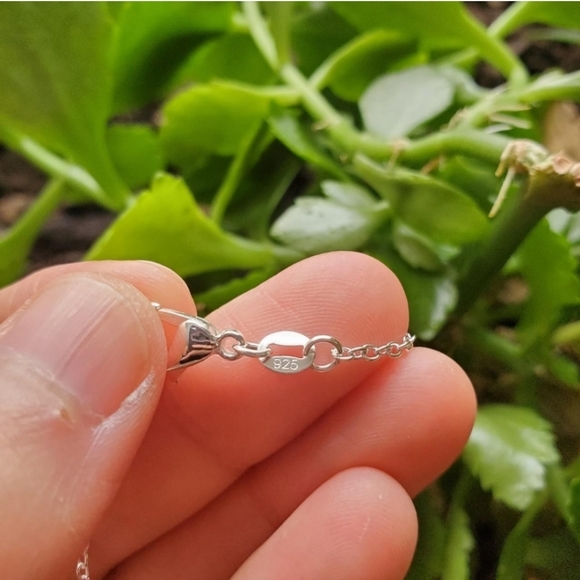 New Silver Bicycle Necklace - Picture 5 of 5